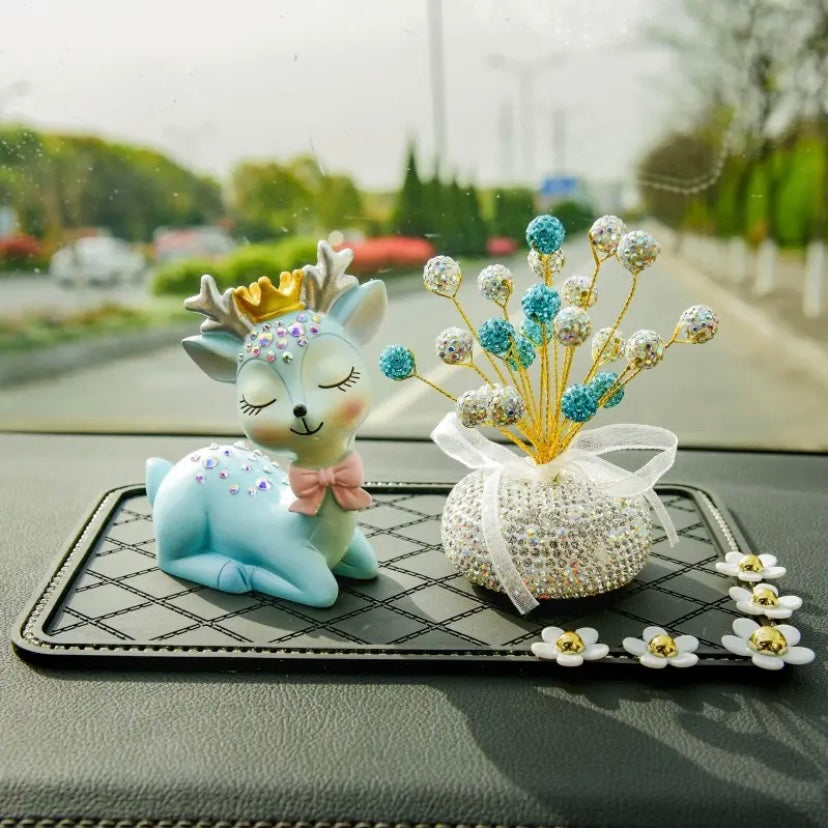 【Ornament】 Dekoration Auto Innendekoration Große Puppe Spielzeug Deer Ballons Schminktisch